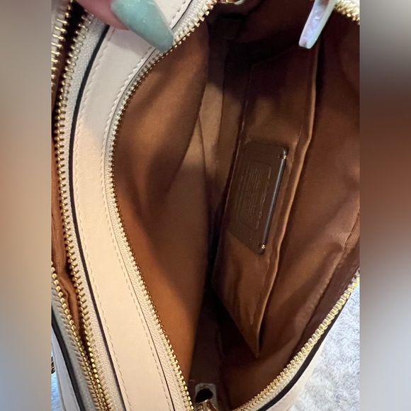 SOLD NWT COACH Linear Quilted Jes Crossbody - Picture 9 of 10